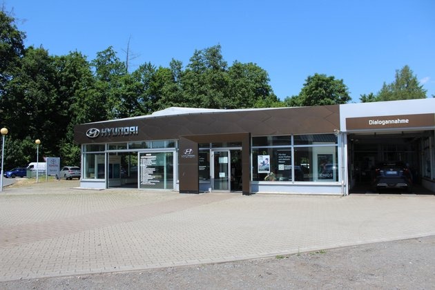 automüller Autohaus (2022)
