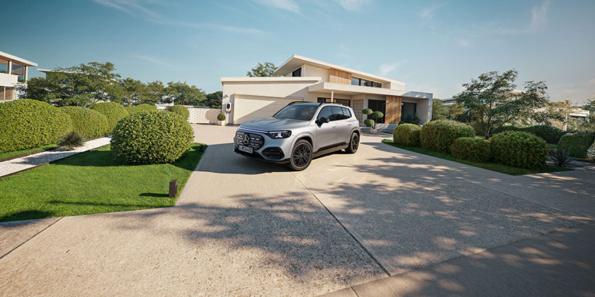 Der neue vollelektrische Mercedes-Benz GLB in der Frontansicht